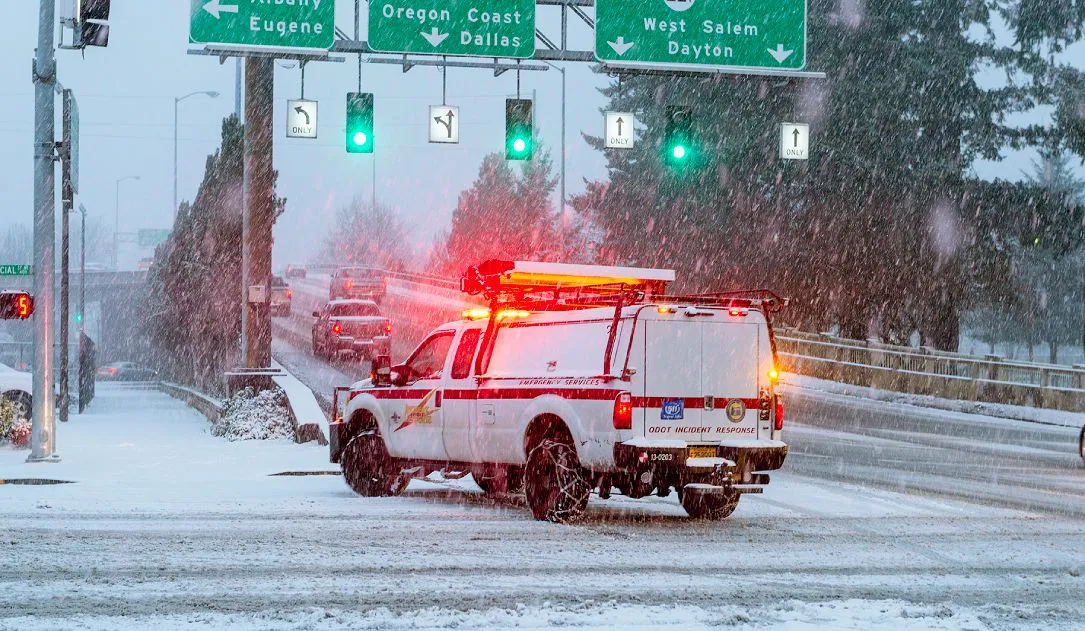 Hacker rumano enfrenta hasta 7 años de prisión por vulnerar el departamento de gestión de emergencias de Oregón