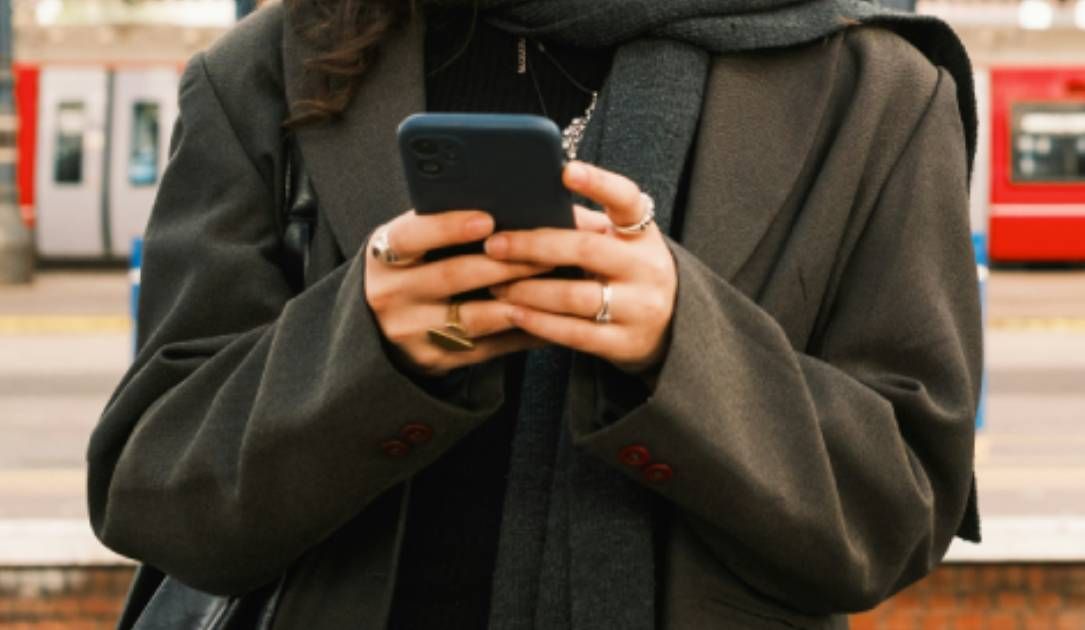 Hackers vinculados a Rusia utilizan un exploit avanzado de iPhone para atacar a ucranianos