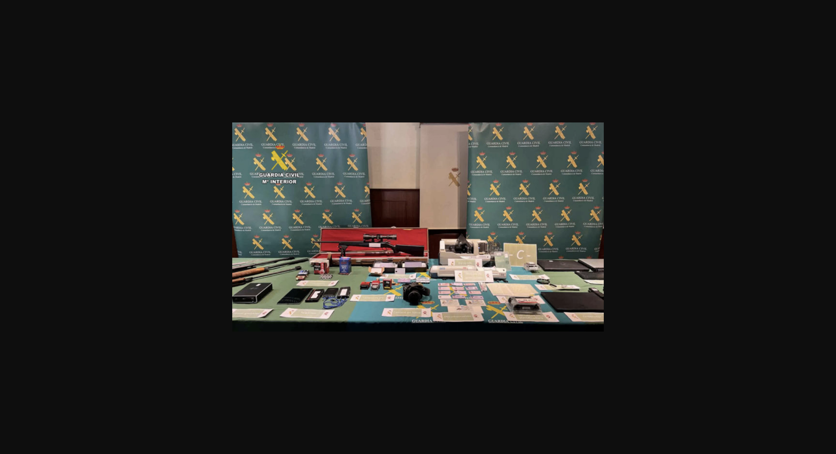 Suplantación de pasaportes en la trata de personas, armas y narcóticos en el Mediterráneo