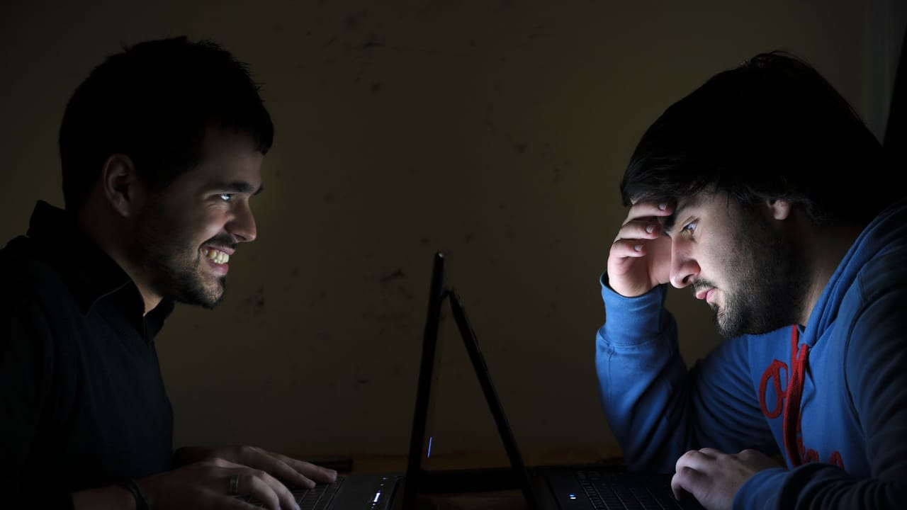 Grupos de ransomware rivales filtran datos de sus oponentes