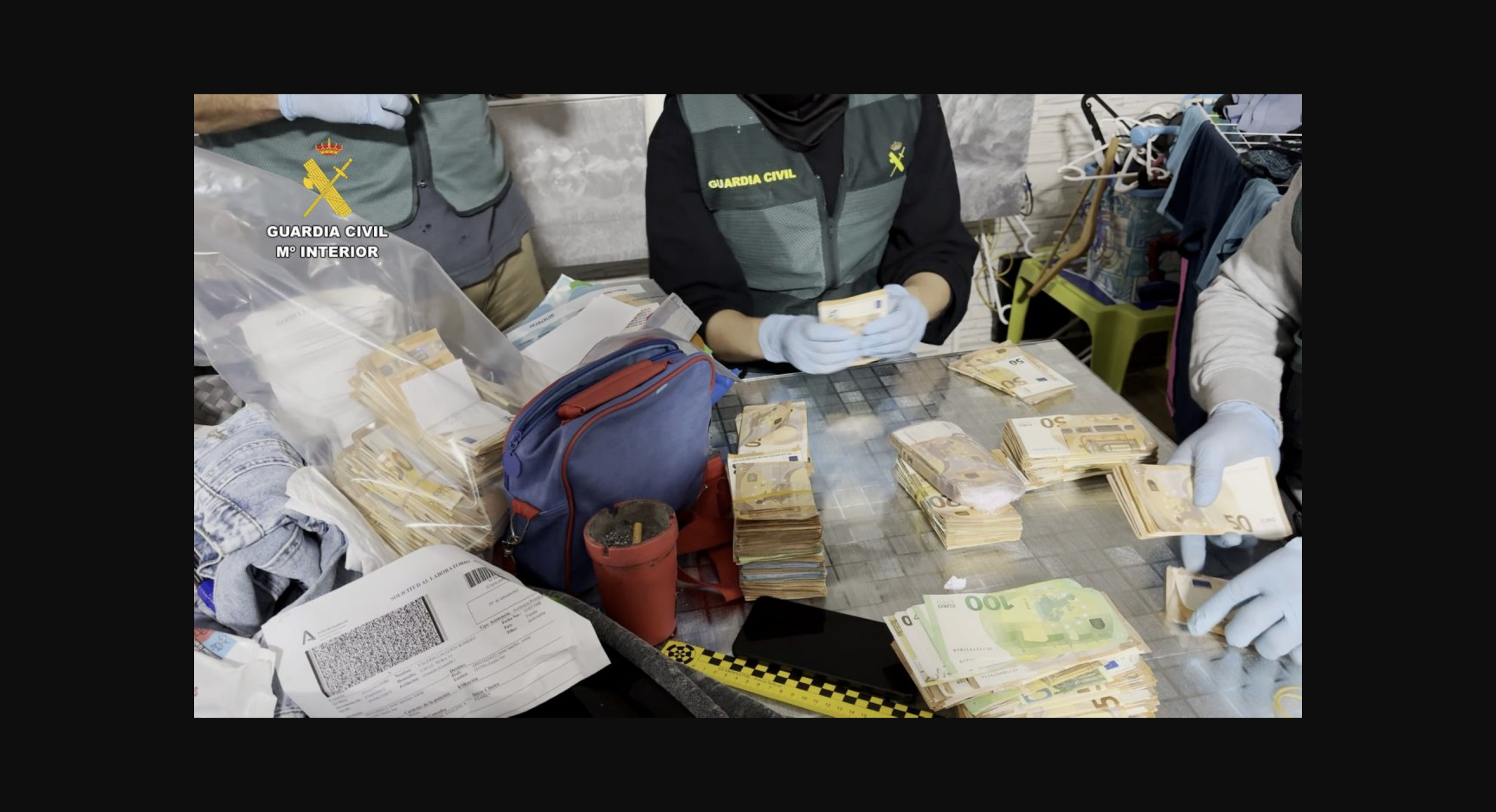 Los franceses de ascendencia magrebí controlan el cultivo de marihuana en la huerta de Europa.