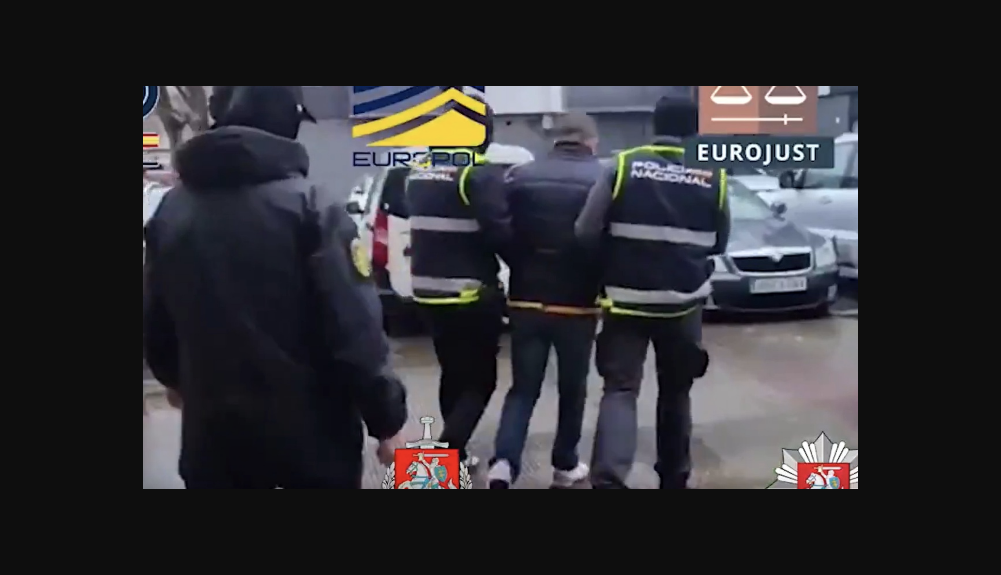 Captaba mujeres en Galicia para transportar cocaína a Islandia.