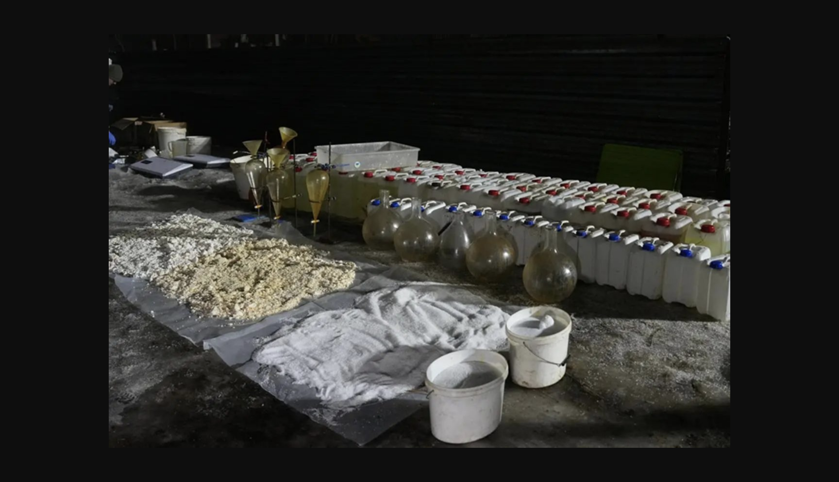 Un líder criminal ucraniano operaba 36 fábricas de drogas en Europa del Este.