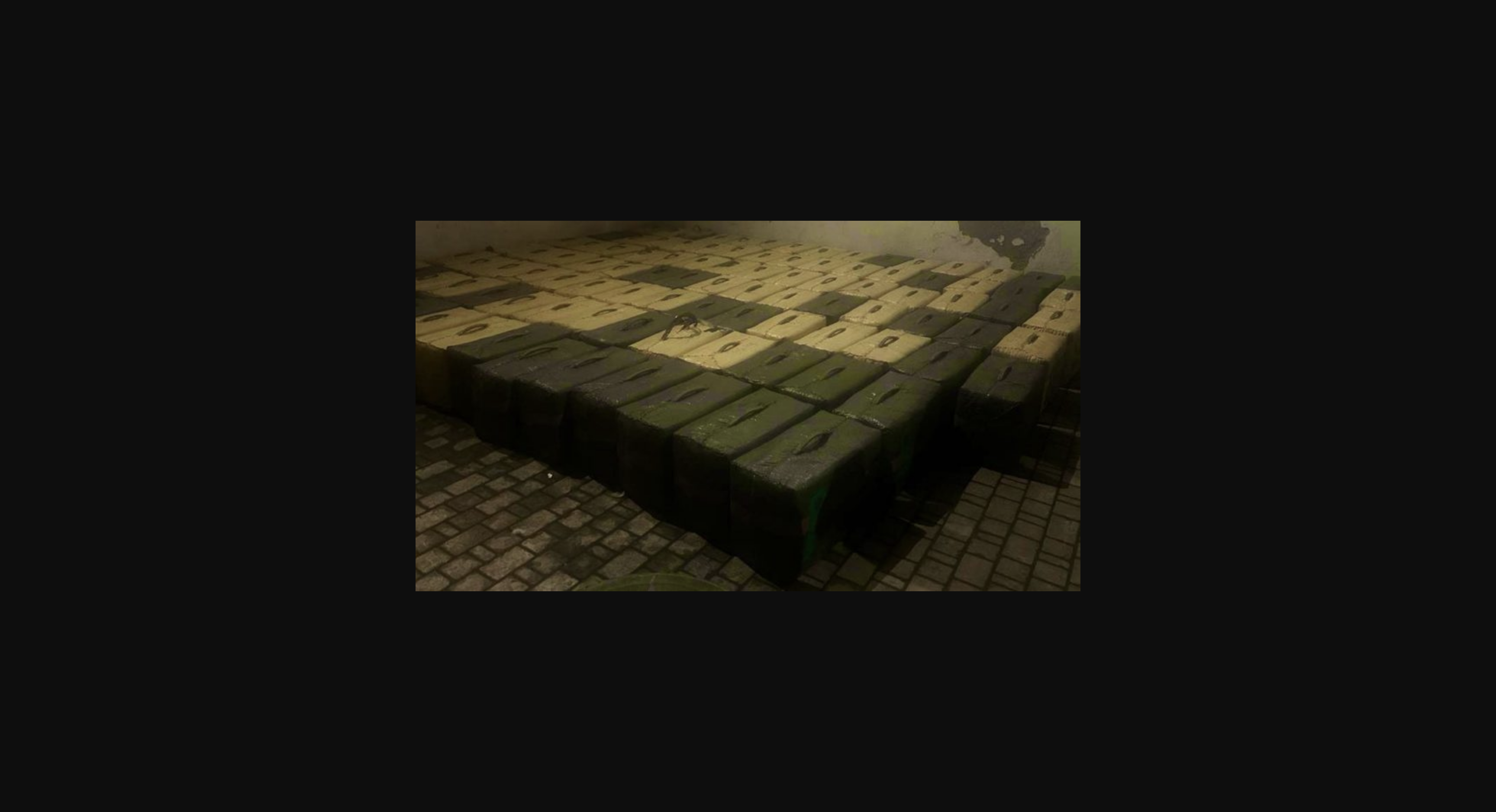 Detenido con 3.826 kilos de hachís en un auto con matrícula falsificada cerca de Casablanca